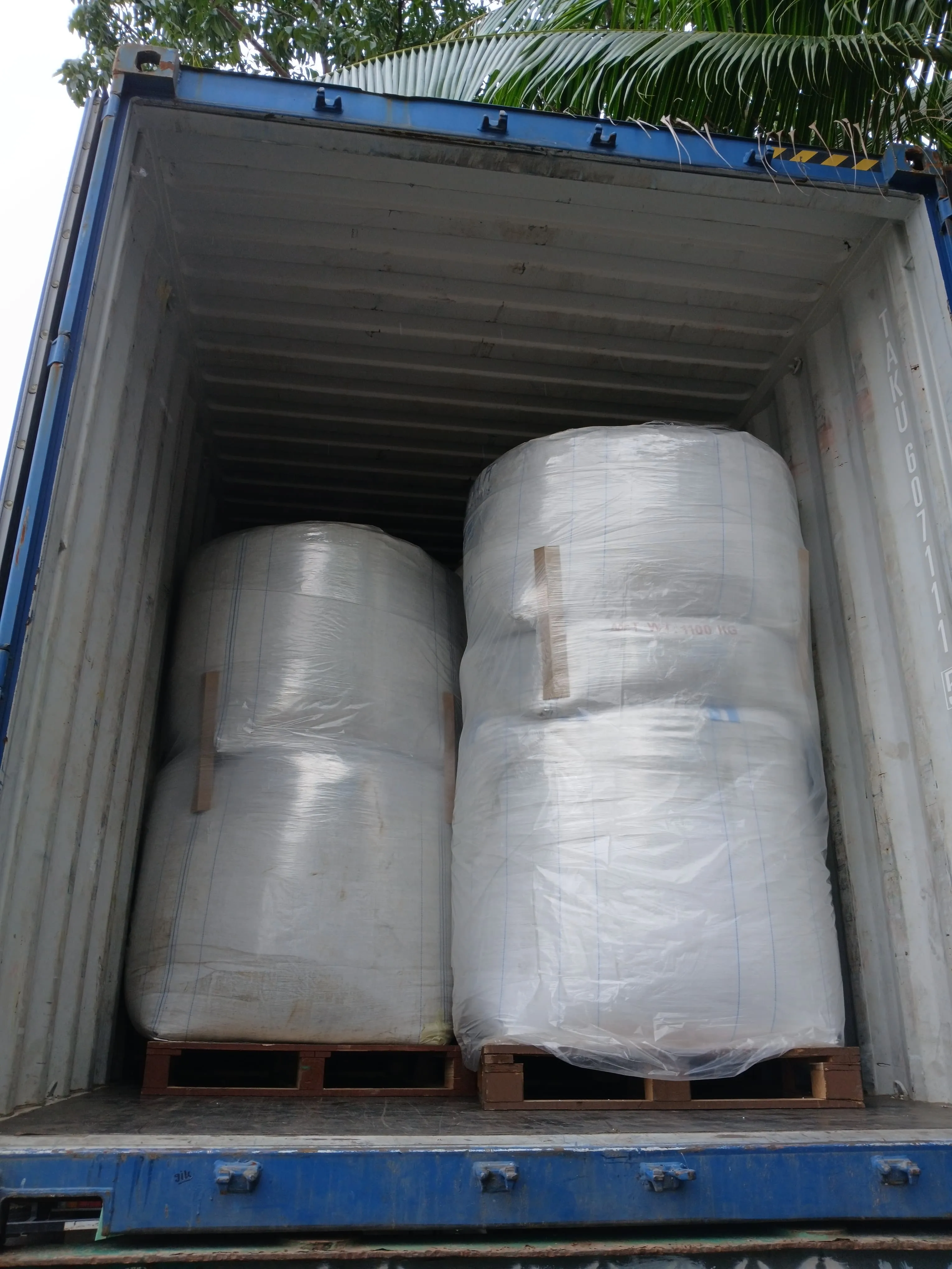 BATAM TO JAKARTA FCL 1X40FT DOOR TO DOOR