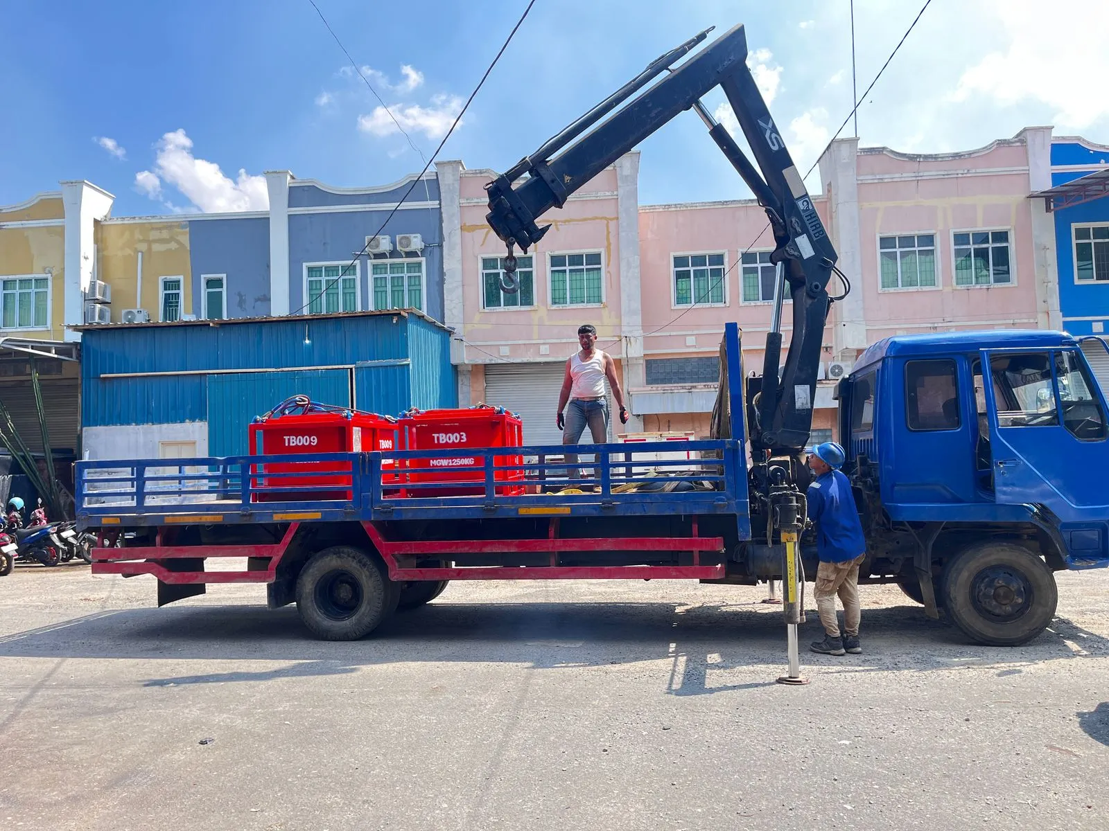 BATAM TO SINGAPORE LCL - SEA DOOR TO DOOR